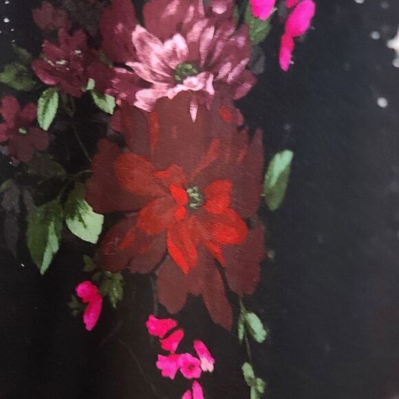 0X 12W Large Torrid Ponte Floral Lace Hem Skirt - Picture 7 of 12